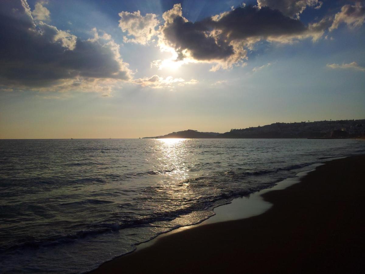 Bed and Breakfast Tamatramas Albufeira Exterior foto